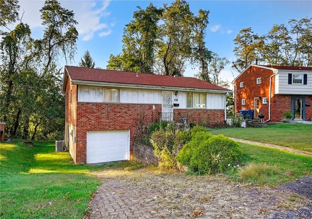 2nd image of 131 Castle Dr, Penn Hills, PA 15235 | MLS# 1723913