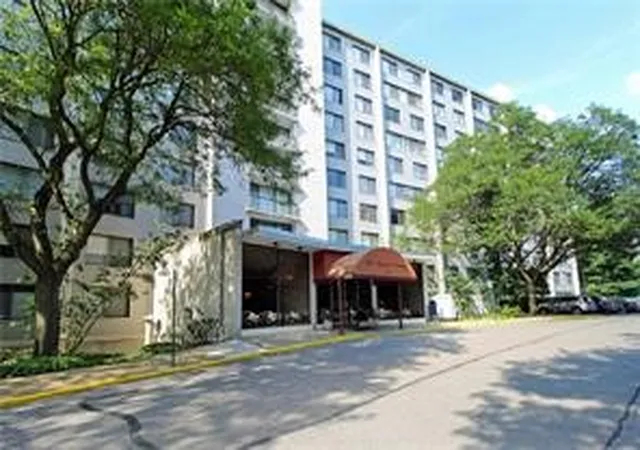Homes for sale in Mt Lebanon, PA | 1160 Bower Hill #1101B, Mt Lebanon, PA 15243 | MLS# 1724485