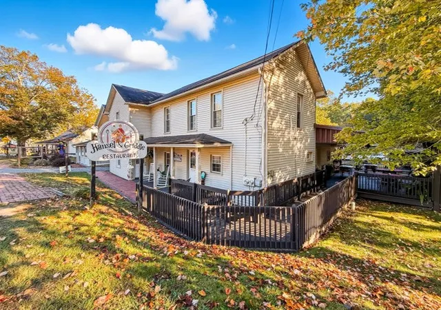 5th image of 300 Main Street, Volant, PA 16156 | MLS# 1724934