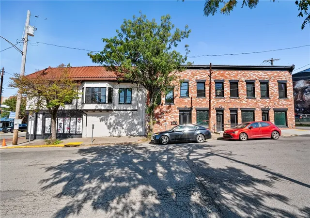 Homes for sale in Homestead, PA | 200 E 8Th Ave, Homestead, PA 15120 | MLS# 1724640