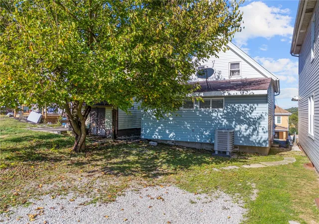 Homes for sale in Jeannette, PA | 716 Saint Clair Ave, Jeannette, PA 15644 | MLS# 1724901