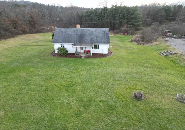 Photo 3 of Single family home for sale at 121 Powell Road, Penn Twp, PA 16002 | MLS# 1725317 | Listing updated on 2026-06-26