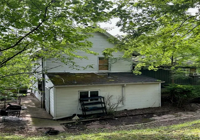 Homes for sale in Homewood Brushton, PA | 1812 Maplewood Ave, Homewood Brushton, PA 15221 | MLS# 1725277