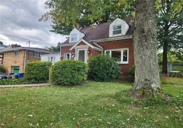 Photo 1 of Single family home for sale at 5920 Rodgers St, Pittsburgh, PA 15207 | MLS# 1725564 | Listing updated on 2026-07-11