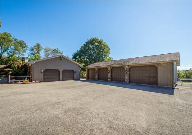 Homes for sale in Jefferson Hills, PA | 375 Wray Large Rd, Jefferson Hills, PA 15025 | MLS# 1725808