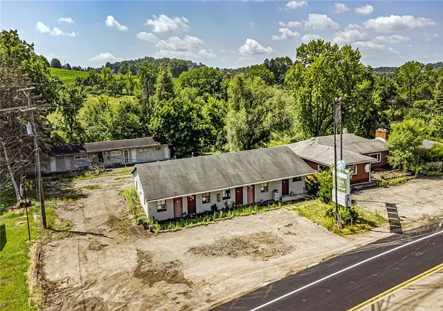 Homes for sale in Rostraver, PA | 136 State Road Route 981, Rostraver, PA 15012 | MLS# 1726012