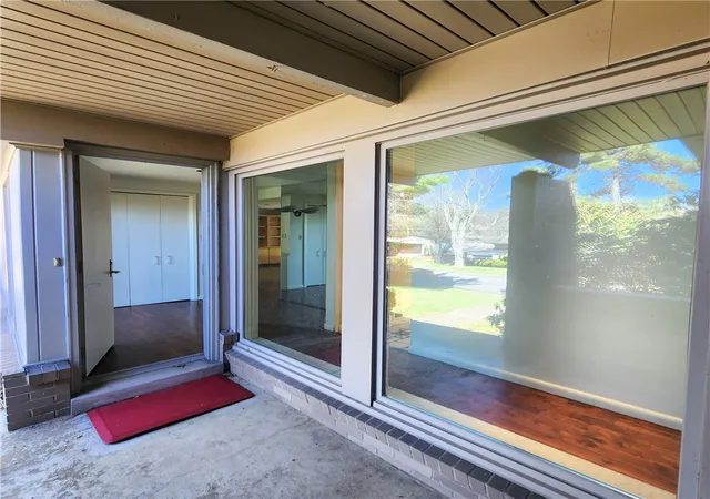 3rd image of 2417 Marbury Rd, Pittsburgh, PA 15221 | MLS# 1726210