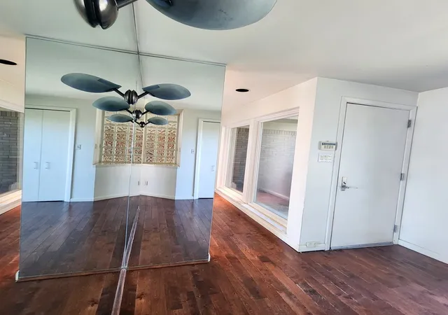 5th image of 2417 Marbury Rd, Pittsburgh, PA 15221 | MLS# 1726210