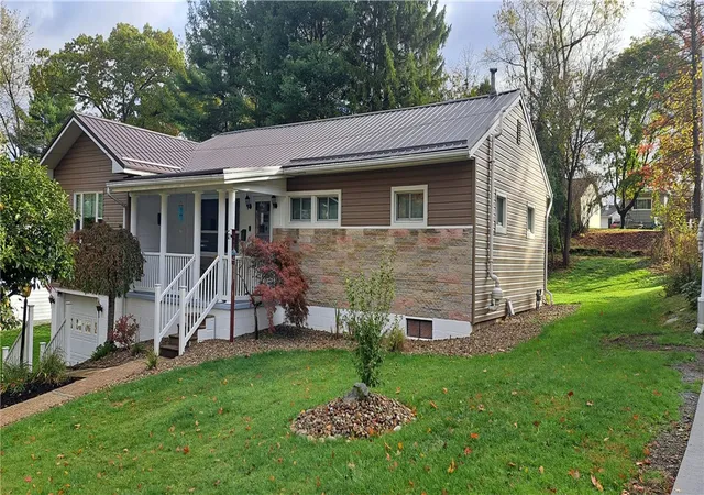 Homes for sale in Punxsutawney Area School District, PA | 512 Woodland Ave, Punxsutawney Area School District, PA 15767 | MLS# 1726508