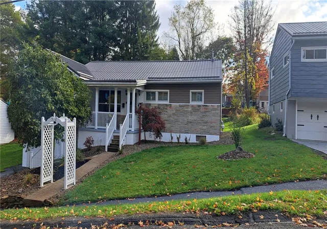 Homes for sale in Punxsutawney Area School District, PA | 512 Woodland Ave, Punxsutawney Area School District, PA 15767 | MLS# 1726508