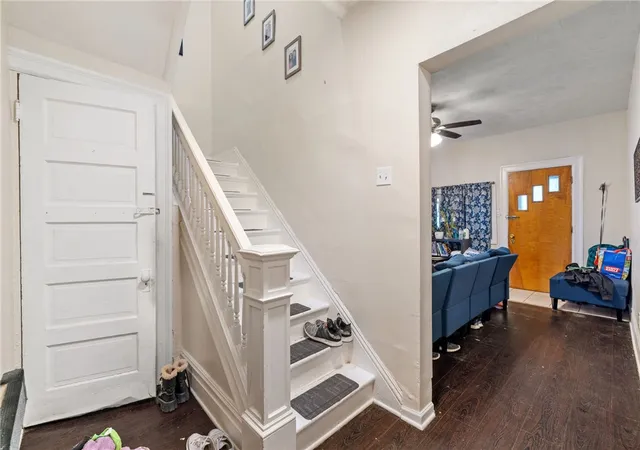 Homes for sale in Lawrenceville, PA | 3827 Mintwood St, Lawrenceville, PA 15201 | MLS# 1726540