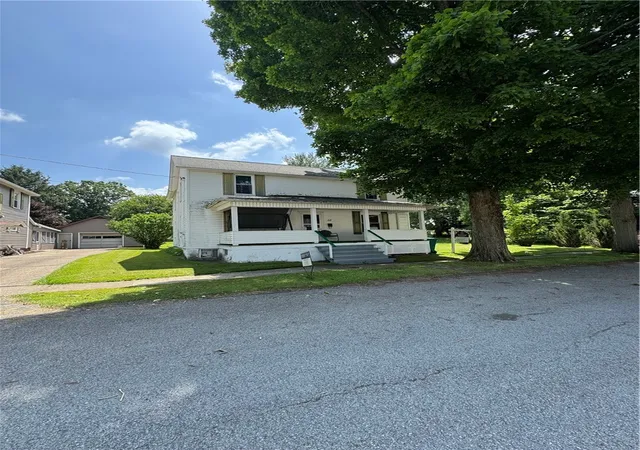 Homes for sale in Center Twp/homer Cty, PA | 28 Railroad Ave, Center Twp/homer Cty, PA 15748 | MLS# 1726631