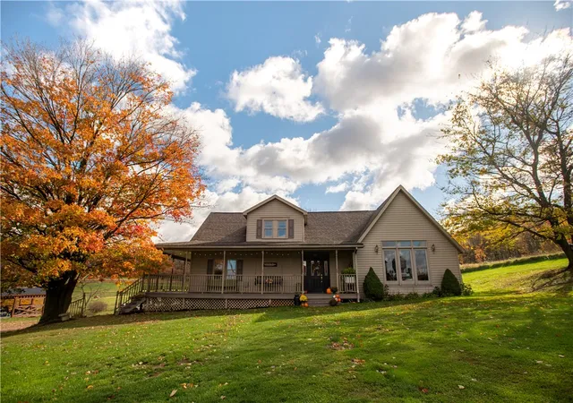Photo 3 of House for sale at 702 Keister Road, Venus, PA 16364 | MLS# 1726655 | Listing updated on 2026-06-16