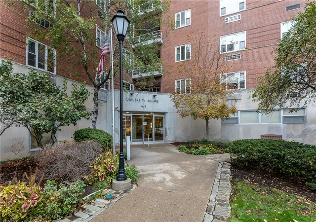 Homes for sale in Oakland, PA | 4625 Fifth Avenue #209, Oakland, PA 15213 | MLS# 1726436