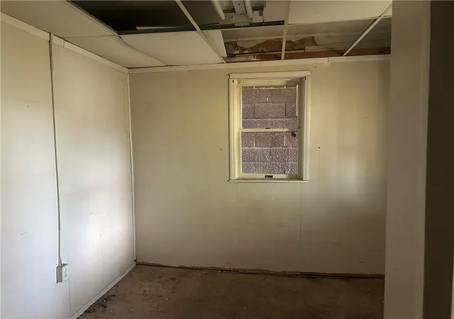 3rd image of 203 Wood St, Belle Vernon, PA 15012 | MLS# 1727119