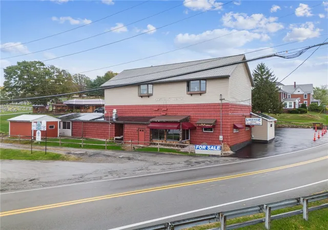 Homes for sale in Derry Boro, PA | 608 N Chestnut St, Derry Boro, PA 15627 | MLS# 1727197