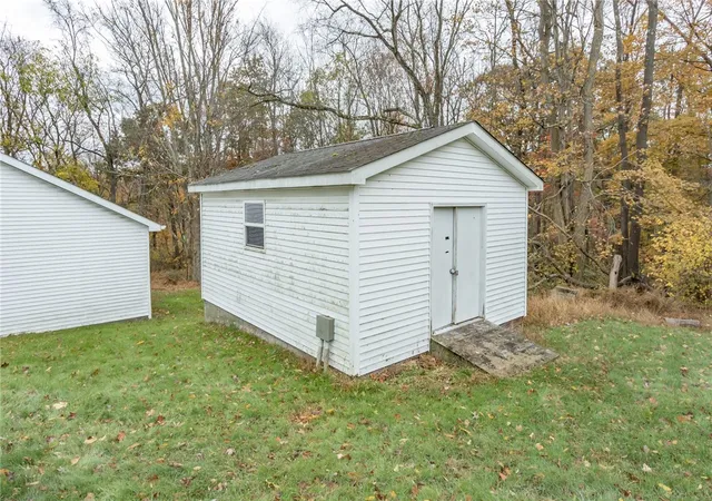 Photo 3 of Single family home for sale at 115 Acadia Ln, Apollo, PA 15613 | MLS# 1727243 | Listing updated on 2026-03-18