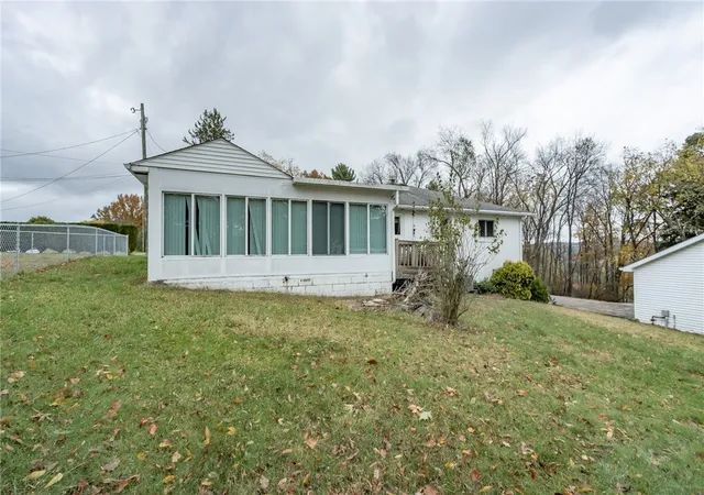 Photo 4 of Single family home for sale at 115 Acadia Ln, Apollo, PA 15613 | MLS# 1727243 | Listing updated on 2026-03-18