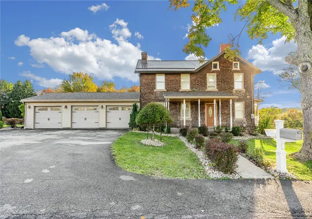 Photo 2 of Single family home for sale at 263 Goodwin Rd, Smithfield, PA 15478 | MLS# 1727171 | Listing updated on 2026-07-12