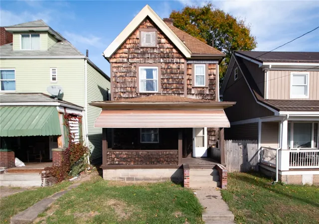 Homes for sale in Mc Keesport, PA | 2403 Grandview Ave, Mc Keesport, PA 15132 | MLS# 1727701