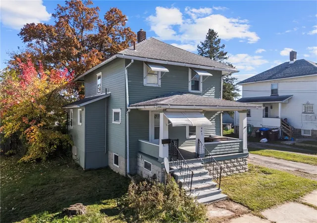 2nd image of 401 Mcclure Avenue, Sharon, PA 16146 | MLS# 1727641