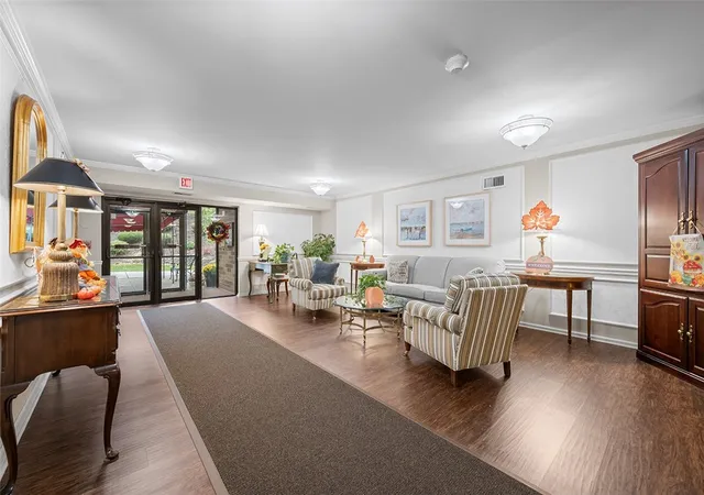 Photo 2 of Condominium at 1500 Cochran Rd #809, Pittsburgh, PA 15243 | MLS# 1728844 | | Sold on 2025-12-30