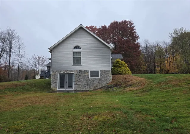 Homes for sale in Hempfield Twp, PA | 205 Hamburg Rd, Hempfield Twp, PA 16125 | MLS# 1728972