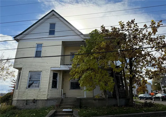 Homes for sale in Masontown, PA | 104 E Church Avenue, Masontown, PA 15461 | MLS# 1729037