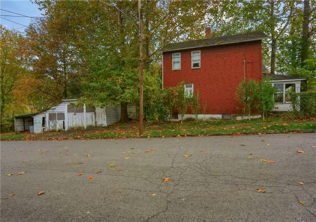 Homes for sale in Beaver Falls, PA | 1426 2Nd Ave, Beaver Falls, PA 15010 | MLS# 1729088