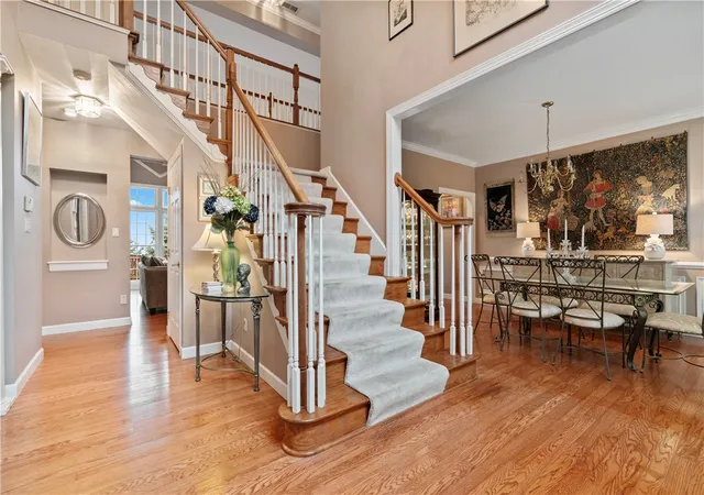 3rd image of 1800 Scarlett Dr, Upper St Clair, PA 15241 | MLS# 1728859