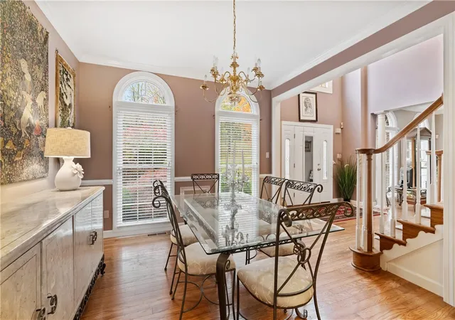 5th image of 1800 Scarlett Dr, Upper St Clair, PA 15241 | MLS# 1728859