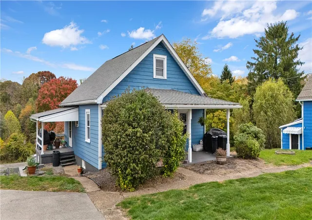 Photo 3 of Single family home for sale at 2065 Brodhead Rd, Hopewell Twp, PA 15001 | MLS# 1729119 | Listing updated on 2026-08-04