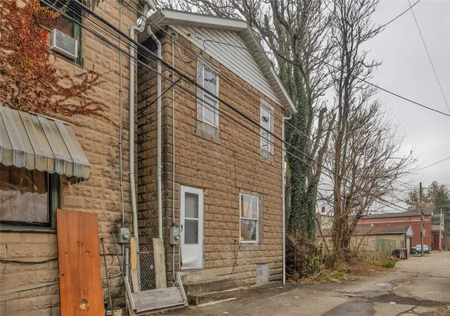Photo 3 of Multi family home for sale at 1421 5th Avenue, New Kensington, PA 15068 | MLS# 1729333 | Listing updated on 2026-06-22