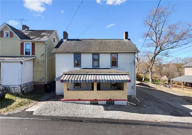 Homes for sale in North Huntingdon, PA | 1280 Armstrong Street, North Huntingdon, PA 15647 | MLS# 1729556