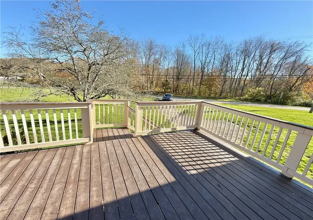 Homes for sale in Neshannock Twp, PA | 1285 Old Pulaski Rd, Neshannock Twp, PA 16105 | MLS# 1729939