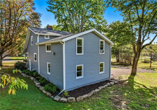 Homes for sale in Hermitage, PA | 1039 N Keel Ridge Rd, Hermitage, PA 16148 | MLS# 1729739