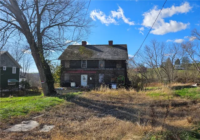 Homes for sale in Franklin Twp, PA | 405 1st St, Franklin Twp, PA 15431 | MLS# 1730861