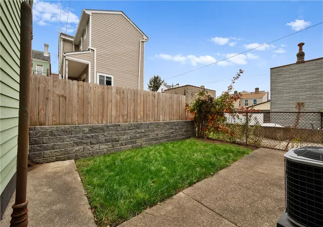 Homes for sale in Lawrenceville, PA | 3928 Mintwood Street, Lawrenceville, PA 15224 | MLS# 1730684