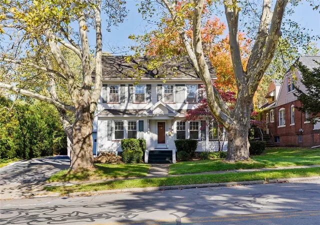 3rd image of 841 Highland Rd, Sharon, PA 16146 | MLS# 1730999