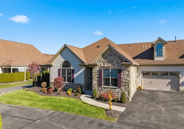 Photo 1 of Single family home for sale at 4003 Abbie Ln, Aliquippa, PA 15001 | MLS# 1731298 | Listing updated on 2026-05-16