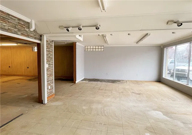 3rd image of 101 Mcgovern Boulevard, Crescent, PA 15046 | MLS# 1731016