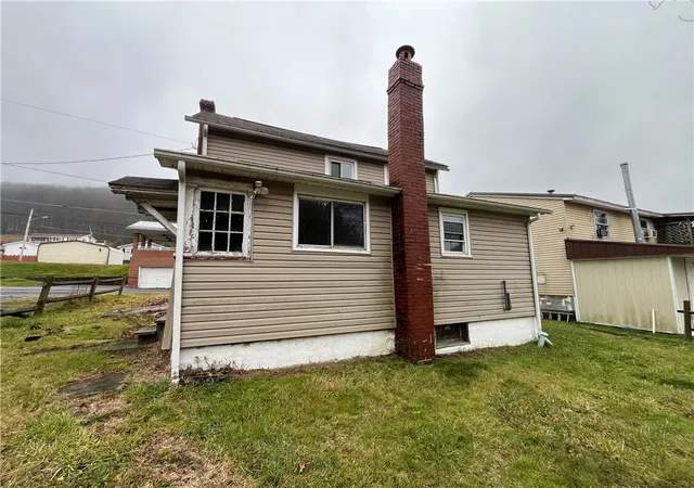 4th image of 213 Laurel Street, Northern Cambria, PA 15714 | MLS# 1731535