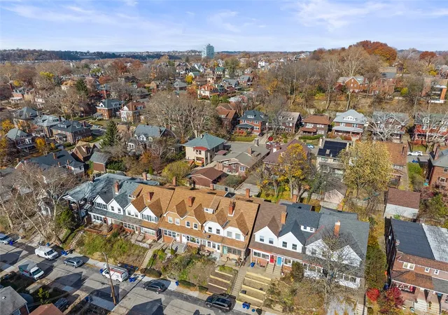 Homes for sale in Highland Park, PA | 6333 Glenview Pl, Highland Park, PA 15206 | MLS# 1731349