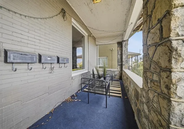3rd image of 237 Grandview Avenue, Mt Washington, PA 15211 | MLS# 1731624