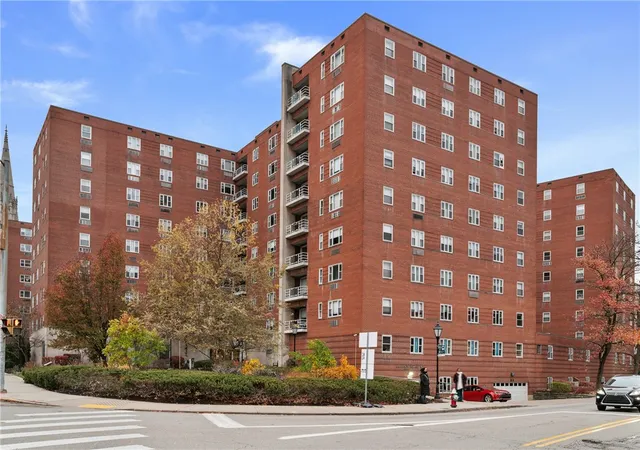 1st image of 4625 Fifth Ave #607, Oakland, PA 15213 | MLS# 1731649