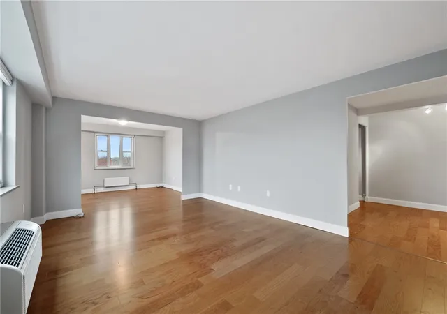 Photo 3 of Sale Pending at 4625 5th Avenue #607, Oakland, PA 15213 | MLS# 1731649 | Listing updated on 2026-08-04