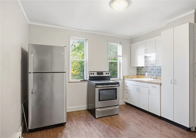 Photo 4 of Single family home for sale at 1502 Forsythe St, Pittsburgh, PA 15212 | MLS# 1731153 | Listing updated on 2026-04-14