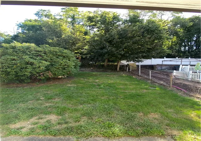 Homes for sale in Elizabeth Twp/boro, PA | 311 S 3rd Ave, Elizabeth Twp/boro, PA 15037 | MLS# 1732090