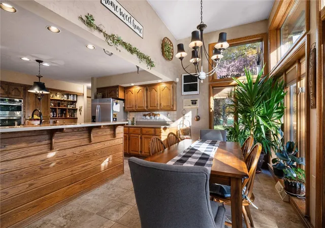3rd image of 338 Quarry Rd, Washington, PA 15301 | MLS# 1732671