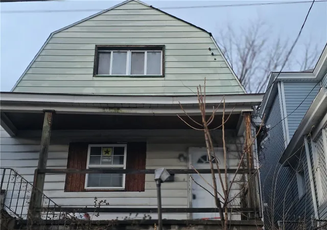Photo 1 of Sale Pending at 830 Frank St, Mc Kees Rocks, PA 15136 | MLS# 1732865 | Listing updated on 2026-07-16